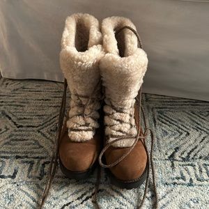 UGG Fraser Sheepskin chestnut leather combat boot, barely worn